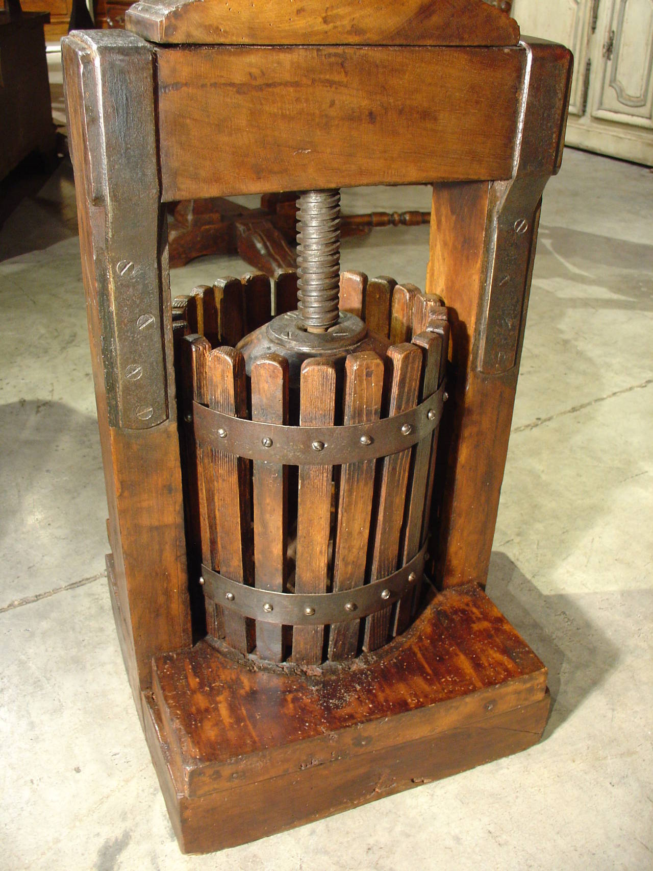 A Large 19th Century Wine Press from France In Good Condition In Dallas, TX