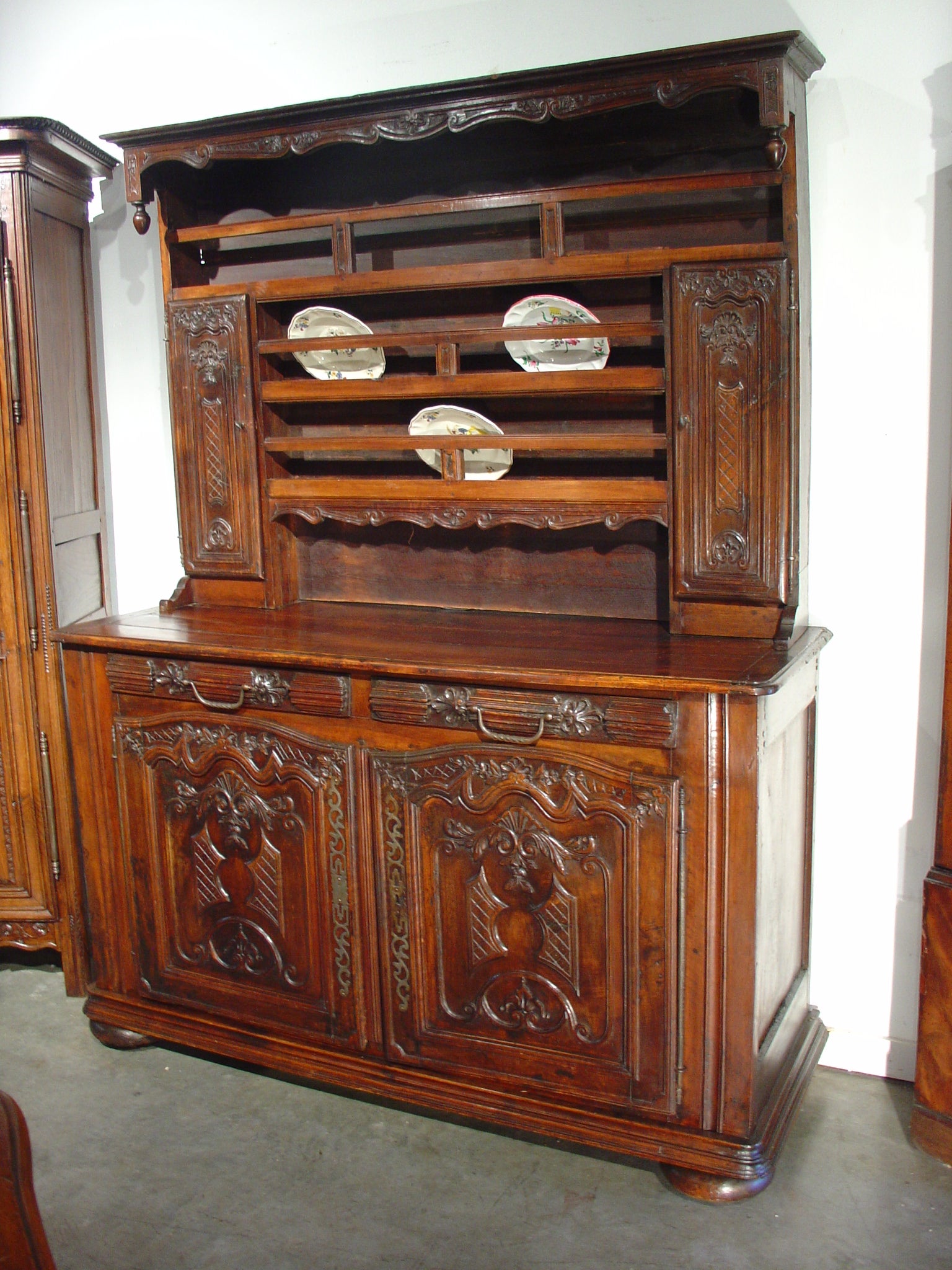 18th Century Walnut Vaisselier, Alsace-Lorraine, France
