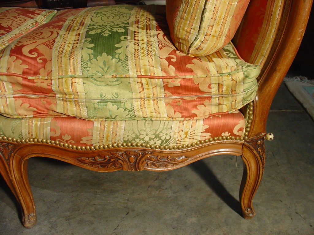 Antique Walnut Wood Lit De Repose