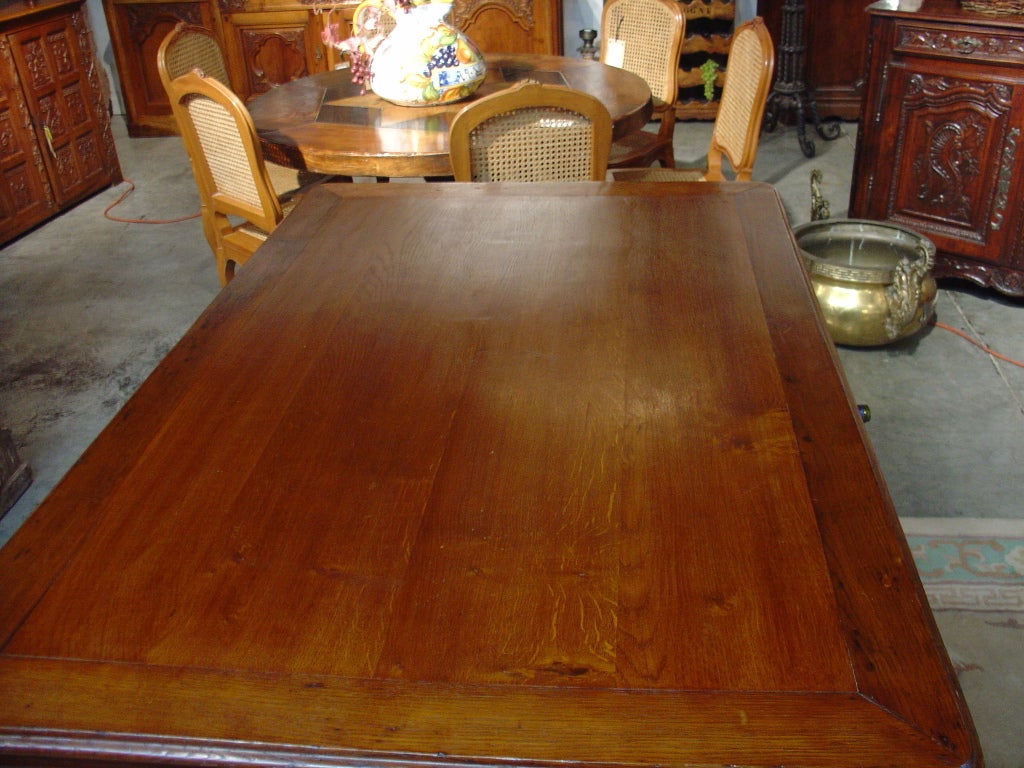 Louis XV Style 16-Slot Champagne Tasting Table from France