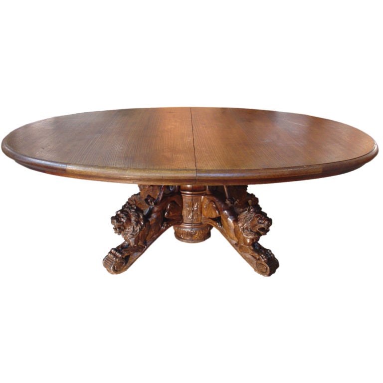 A Rare Extending Oval Antique Hunt Table from France
