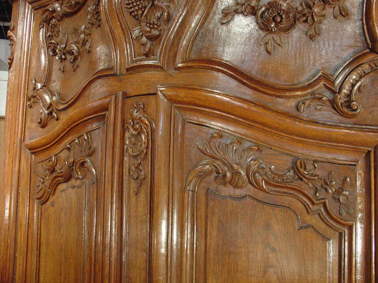 Antique Armoire Champagnoise, Circa 1800