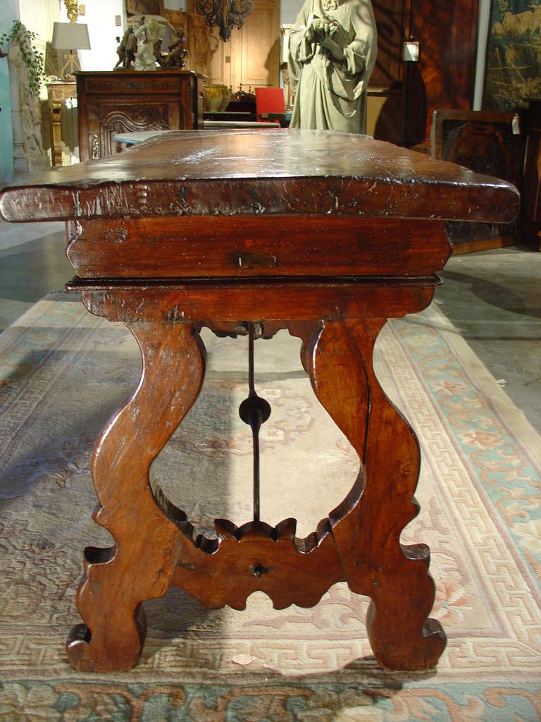 17th Century Walnut Wood Catalan Console Table 2