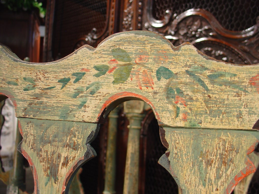 Set of 6 Painted Wooden Chairs from Italy In Good Condition In Dallas, TX