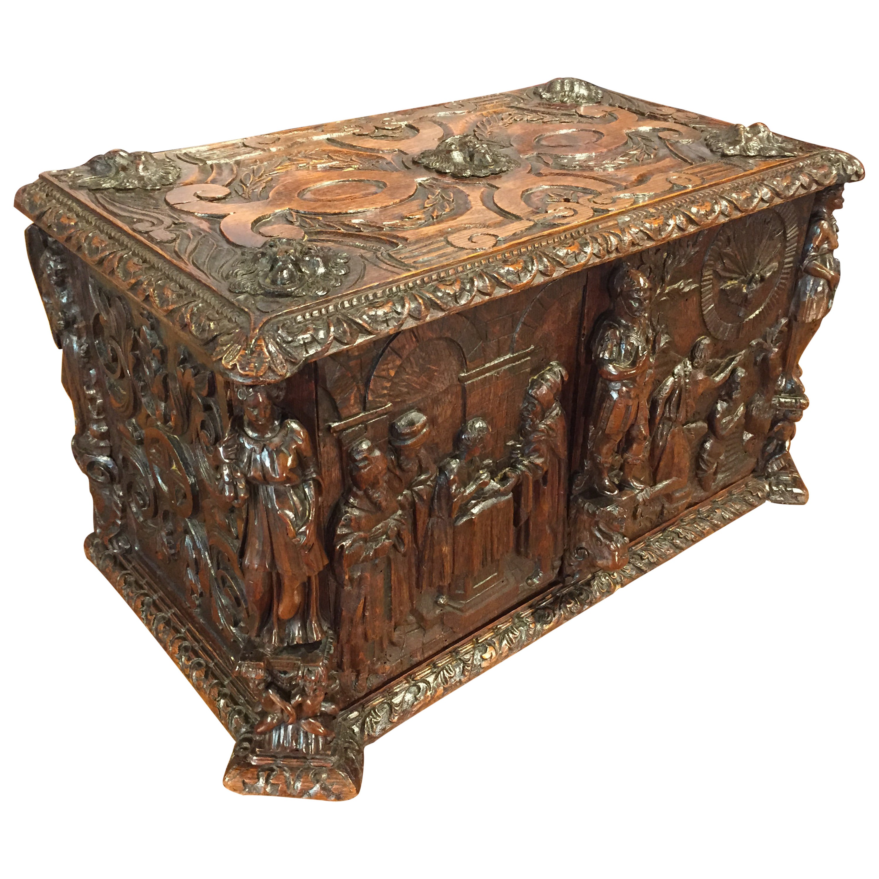 Beautiful 17th Century Oak Trunk from Tours, France
