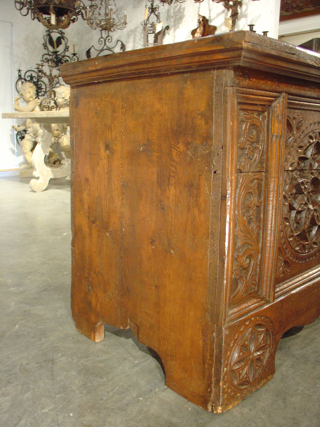 18th Century Carved Trunk from Switzerland In Good Condition In Dallas, TX