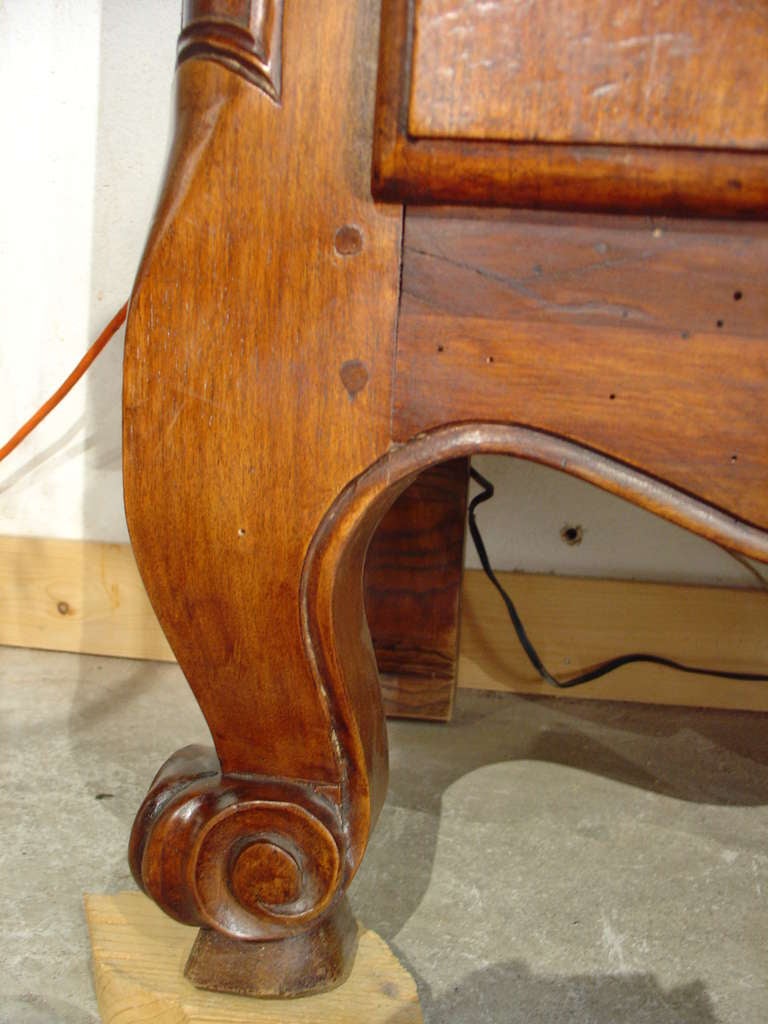 18th C. French  Louis XV Period Walnut Wood Buffet Deux Corps from a Boiserie In Good Condition In Dallas, TX