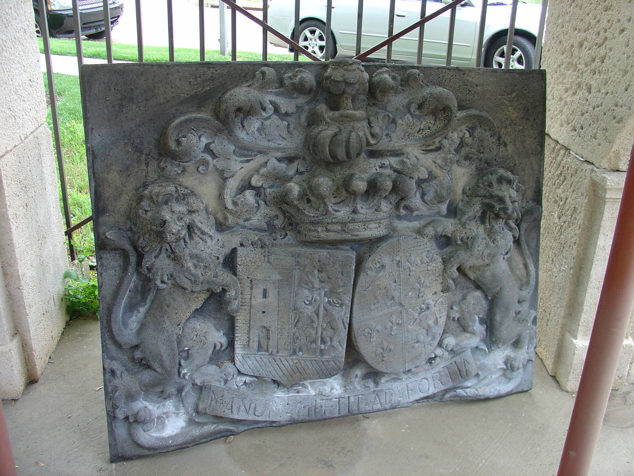 This is casted from an original stone plaque that was a frontage to a Belgian castle. It is likely that this plaque features the Coat of Arms of the family Crawhez, according to the Jean-Baptiste Rietstap, who created one of the worlds largest
