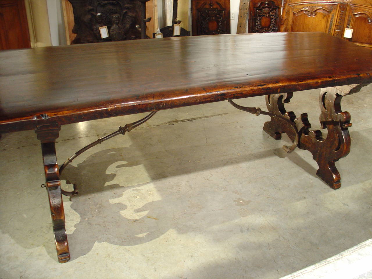 Antique Tuscan Walnut Wood Dining Table In Good Condition In Dallas, TX