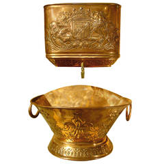 Antique French Repousse Copper Lavabo 11