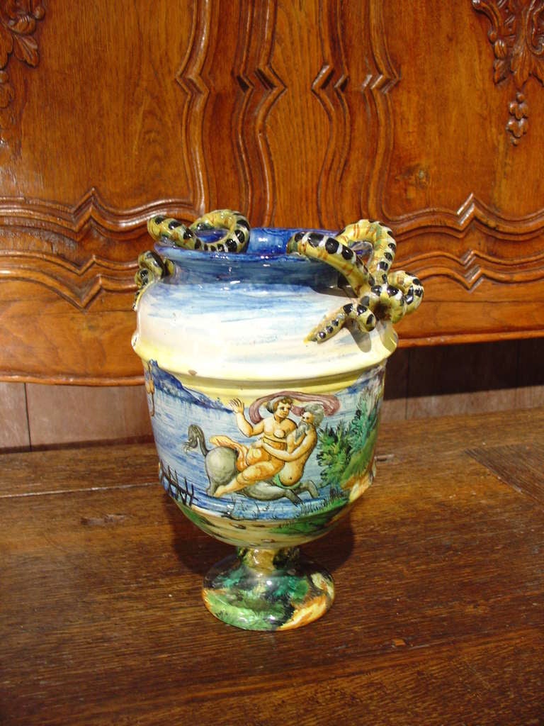 Small Antique 'Cantagalli' Urn from Italy, 1800s In Good Condition In Dallas, TX
