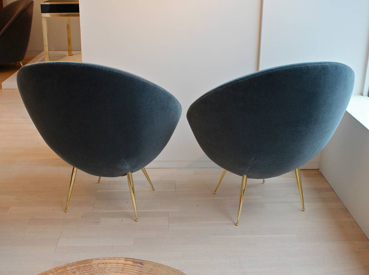 Pair of Armchairs in the Style of Ico Parisi In Excellent Condition In London, GB