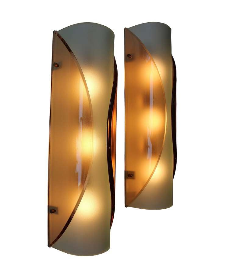 Pair of Wall Lights by Fontana Arte In Excellent Condition In London, GB