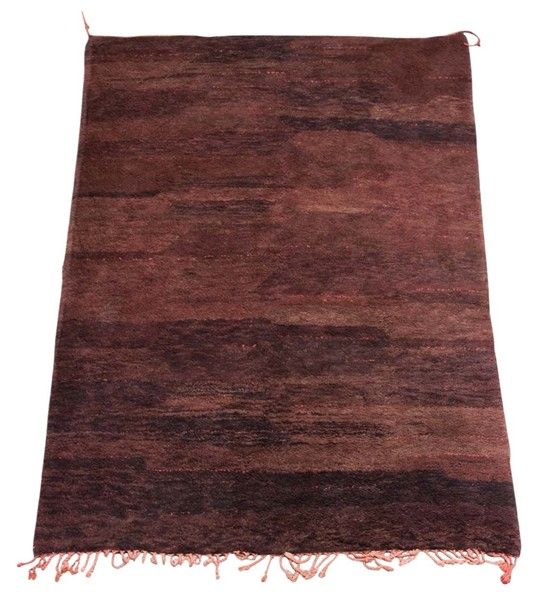 Tapis berbère tribal marocain vintage, différentes teintes de bruns, prune et rouille, wo organique naturel.Ce tapis est une magnifique pièce d'art abstrait moderniste.De la montagne Atlas du Maroc, tissé à la main par les tribus Beni Ouarain.Haut