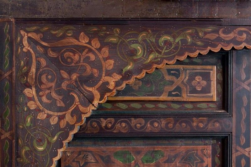 Wood Authentic pair of hand-painted Moroccan doors