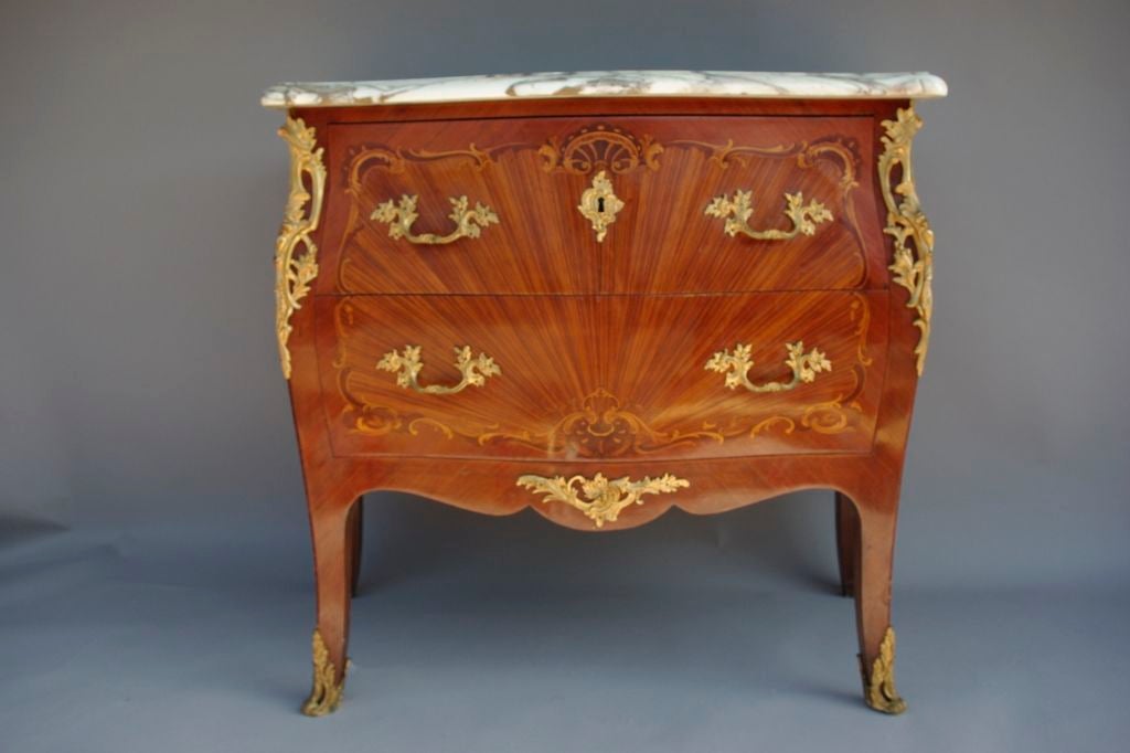 Commode "mercier" de style Louis Xv
