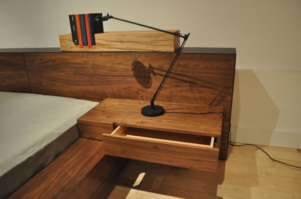 Contemporary De Stijl Bed by Jorge L. Cruzata for Siglo Moderno For Sale