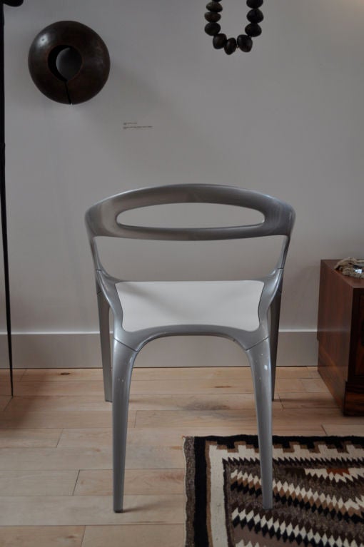 Go Chair by Ross Lovegrove 1