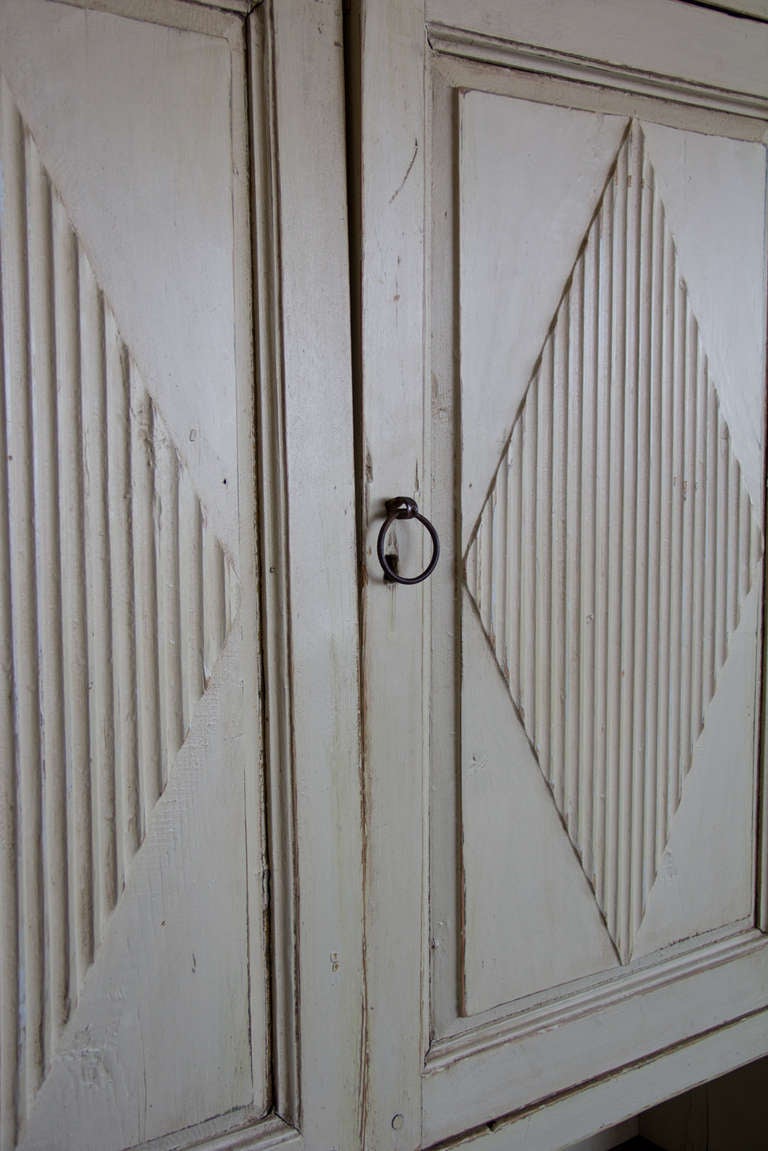 19th Century Gustavian Cupboard 1