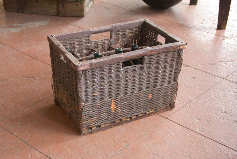 Rare antique French wicker and oak Champagne bottle basket with 15 compartments and its original old paint.