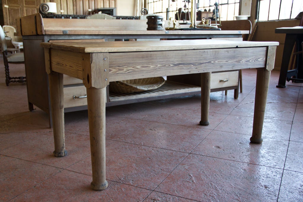 Victorian Country Pine Scrub Top Table 4