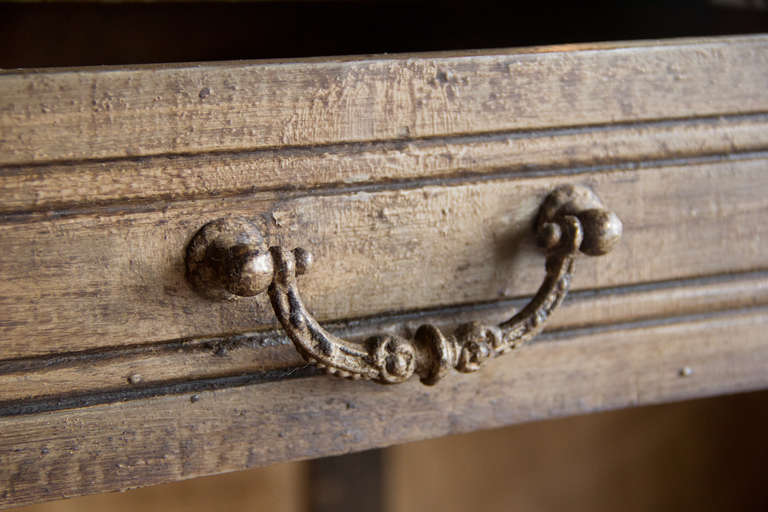 Vintage French Linen Cupboard In Good Condition In Calgary, Alberta