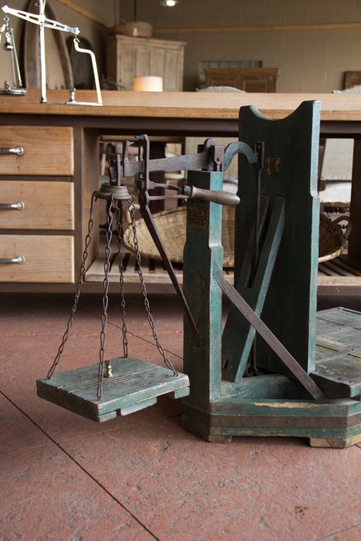 19th Century French Weigh Scale 1