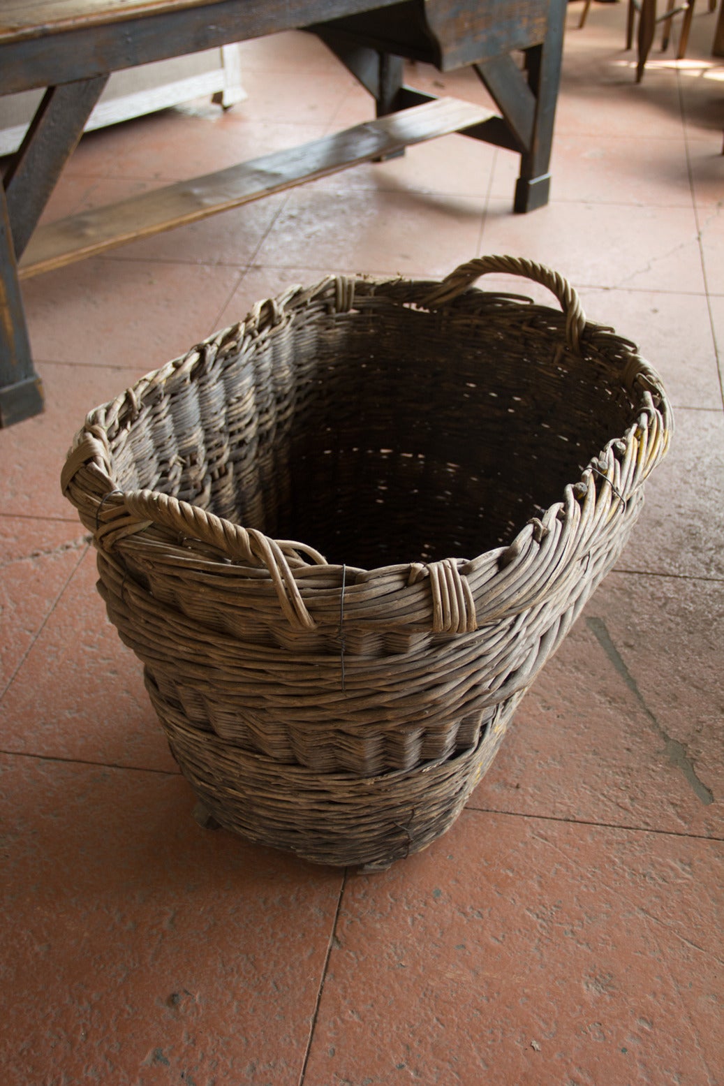 Antique Woven Grape Harvest Basket 2