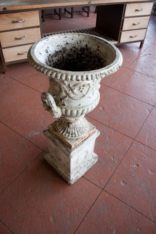 Victorian Cast Iron Urn on Base 1