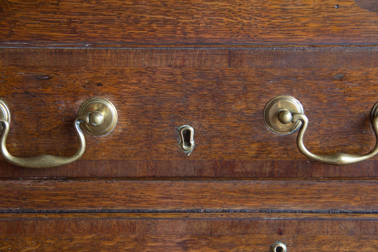 Georgian Oak Linen Chest 4