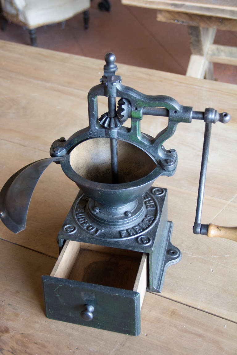 Iron Antique Peugeot Freres Brevetes Coffee Mill