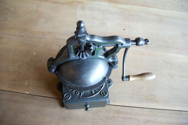 Antique Peugeot Freres Brevetes Coffee Mill 2