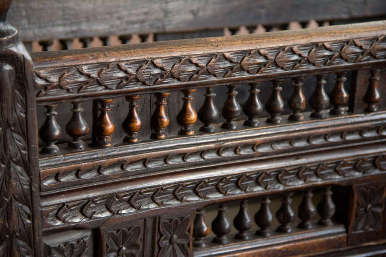 19th Century Antique English Tudorbeathan Oak Cradle
