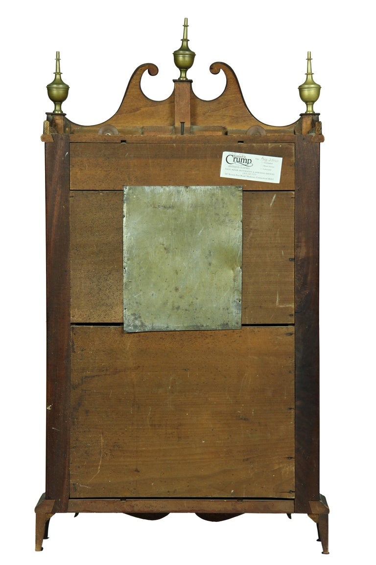 Mahogany and Federal Hepplewhite Pillar and Scroll Shelf Clock, Bishop & Bradley For Sale 1