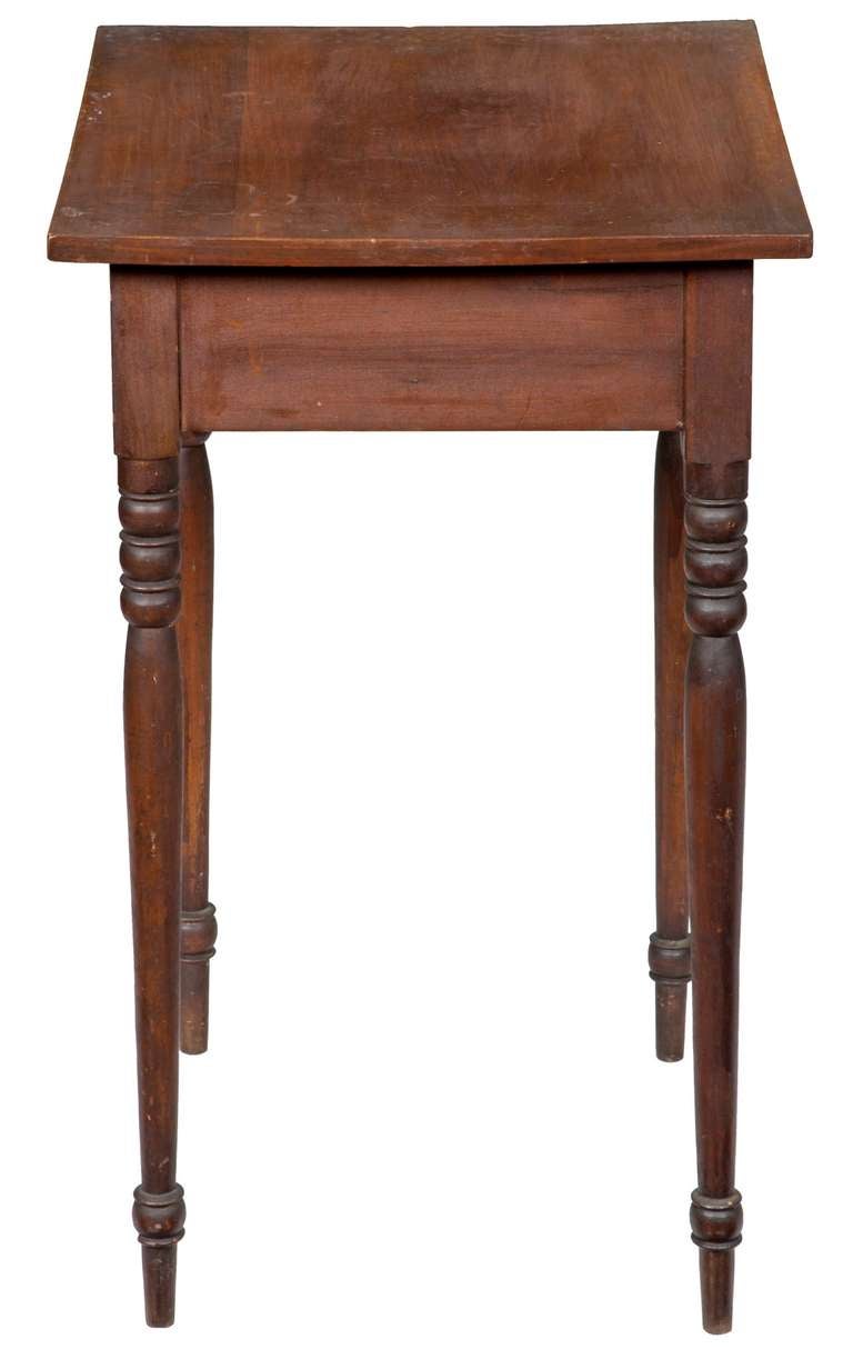 Cherry Country Stand in Old Surface on Tall Turned Legs, circa 1810-1820 In Excellent Condition In Providence, RI