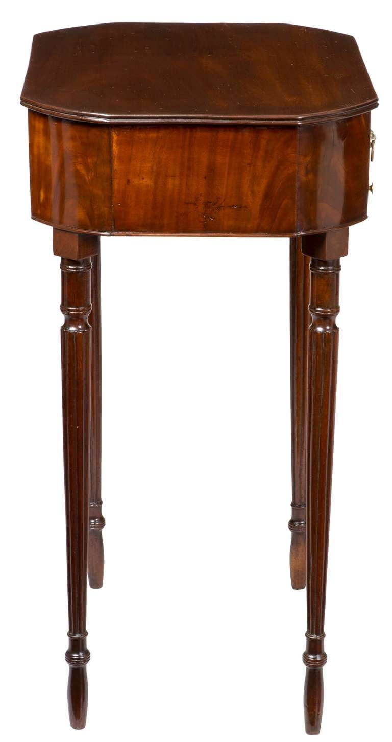 A Mahogany and Tiger Maple Octagonal Sheraton Sewing Table, Salem, MA, c.1800 attributed to Nehemiah Adams 4