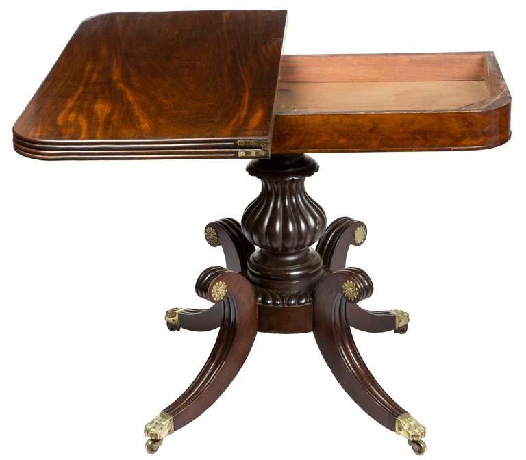 American Highly Figured Mahogany Classical Card Table on Saber Legs, Salem, circa 1820 For Sale