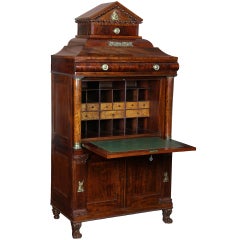 Rare Carved Mahogany Sécretaire à Abattant, Philadelphia, circa 1815-1830