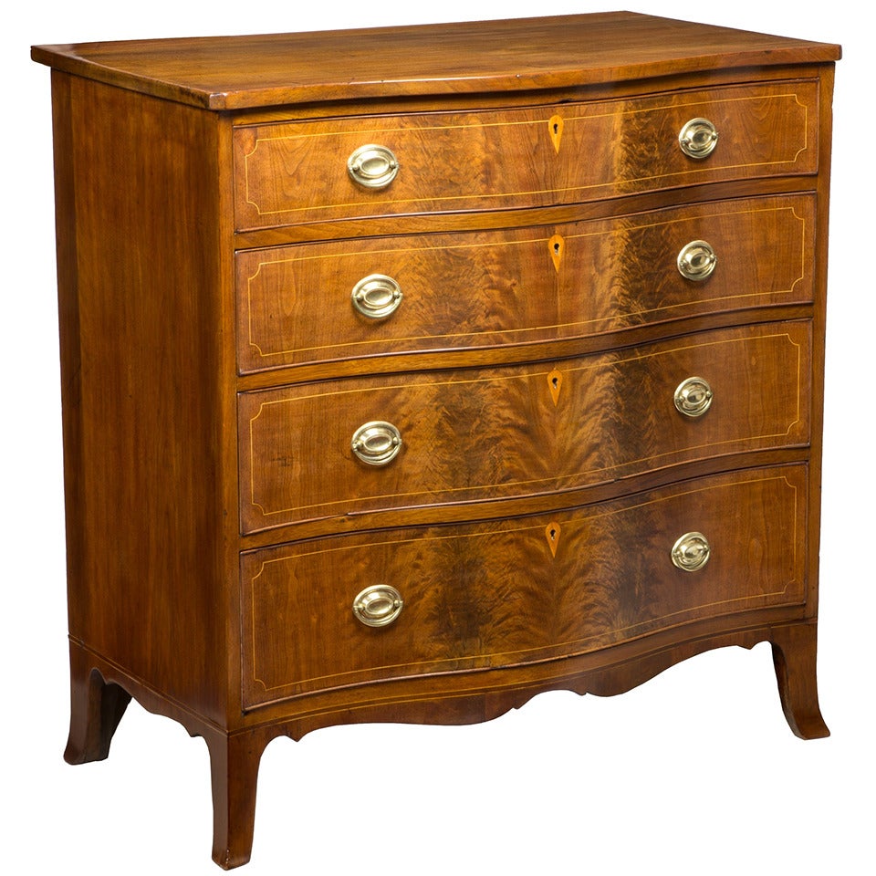 Walnut Hepplewhite Commode or Chest with Serpentine Front, circa 1790-1810 For Sale
