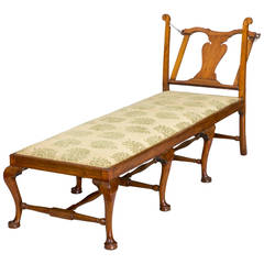 Antique Walnut Upholstered Queen Anne Daybed, Massachusetts, circa 1760-1780