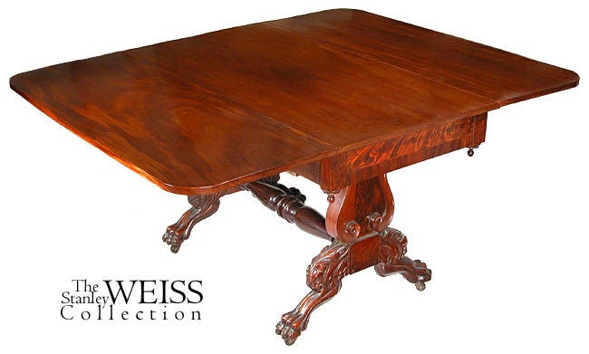 The top of this drop-leaf table is composed of highly figured dense single board drop leaves, hinged to a similar single board top, little doubt, from the same tree. Mahogany such as this was the glorious material of the period and through time;