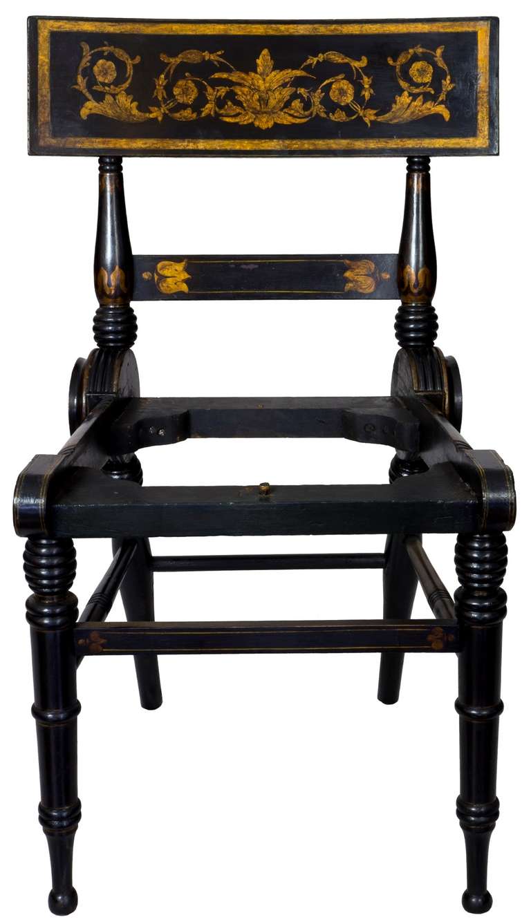 Set of Six Ebonized and Gilt Baltimore Painted Chairs, circa 1825 For Sale 3