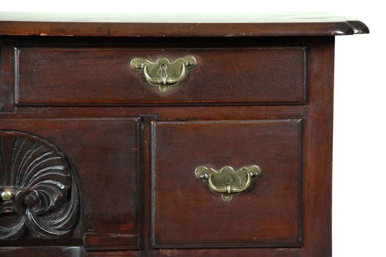 18th Century and Earlier Queen Anne Dressing Table/Lowboy, Boston, MA, c.1750