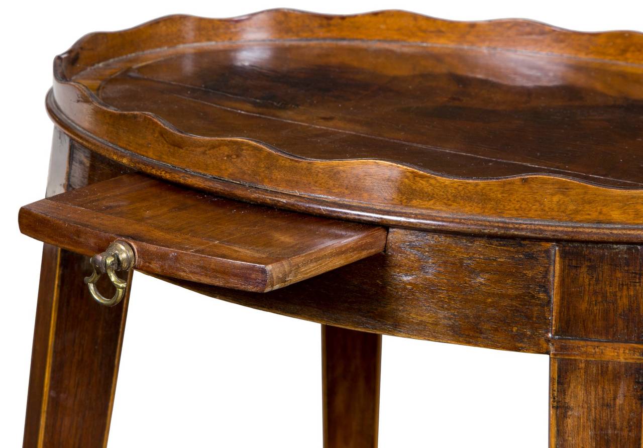 Federal Urn Stand Tapered Legs Scalloped Tray Top, Portsmouth, circa 1795-1810