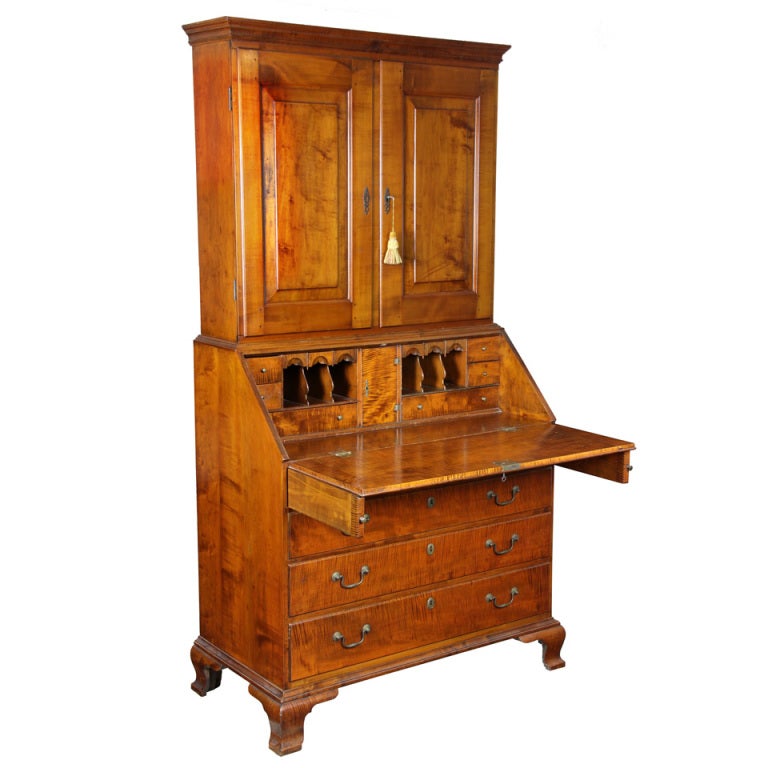 Chippendale Tiger Maple Desk With Bookcase Newport Circa 1780