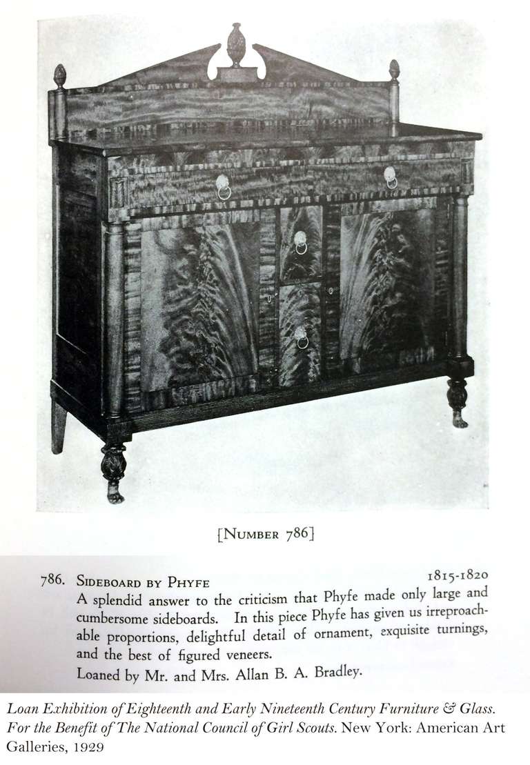 Classical Sideboard of Figured Carved Mahogany, New York, circa 1820 2