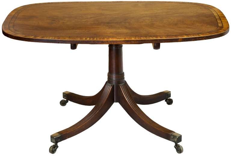 This table attracted me with its beautiful form, which is very clean and precise and its elegant crossbanding, all of which is original. Note the close up image of the flipped down top that shows the shrinkage and aging of the banding which is often