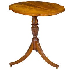 Classical or Federal Mahogany Tilt-Top Table, New York, circa 1800-1810