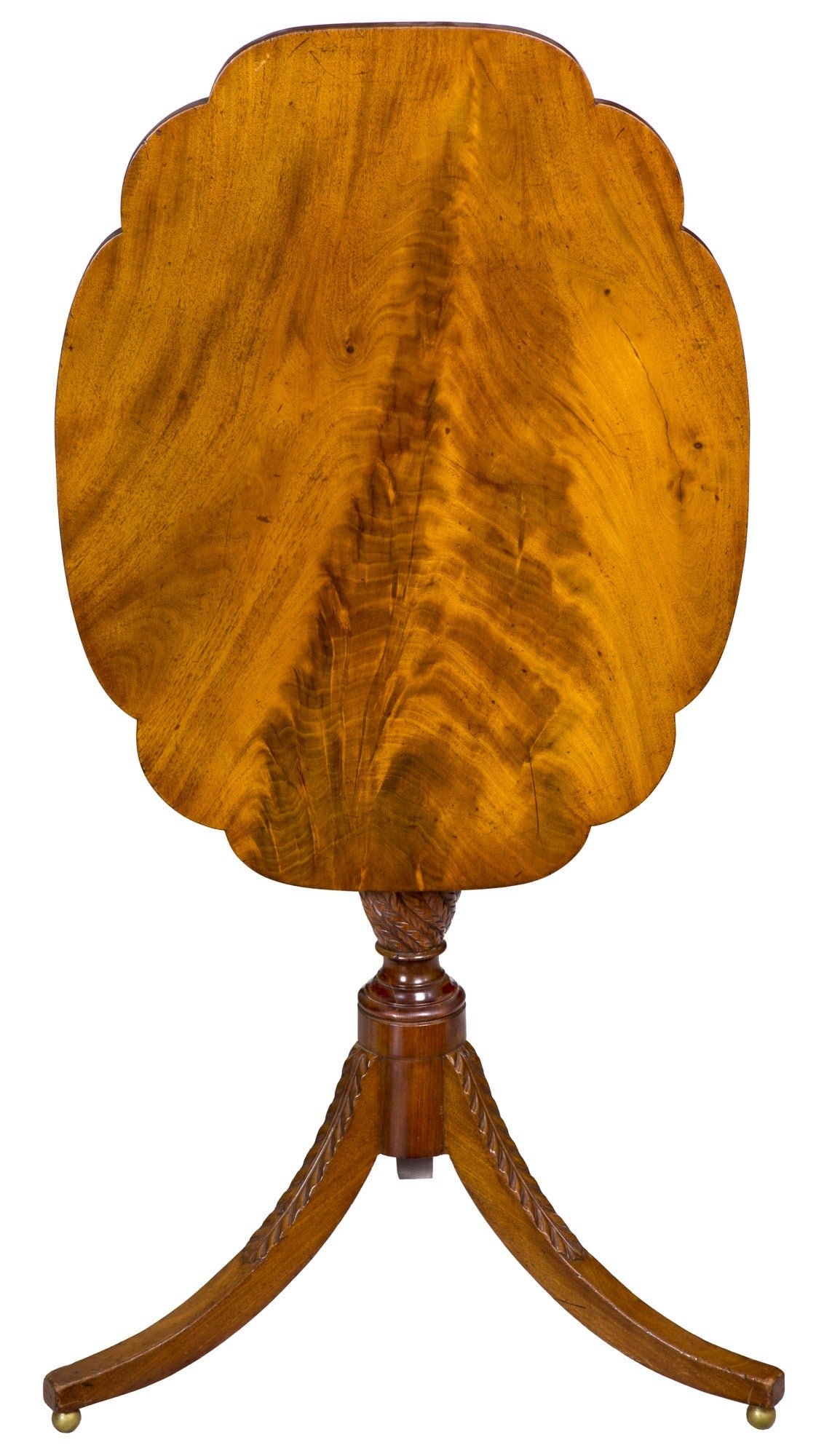 Classical or Federal Mahogany Tilt-Top Table, New York, circa 1800-1810