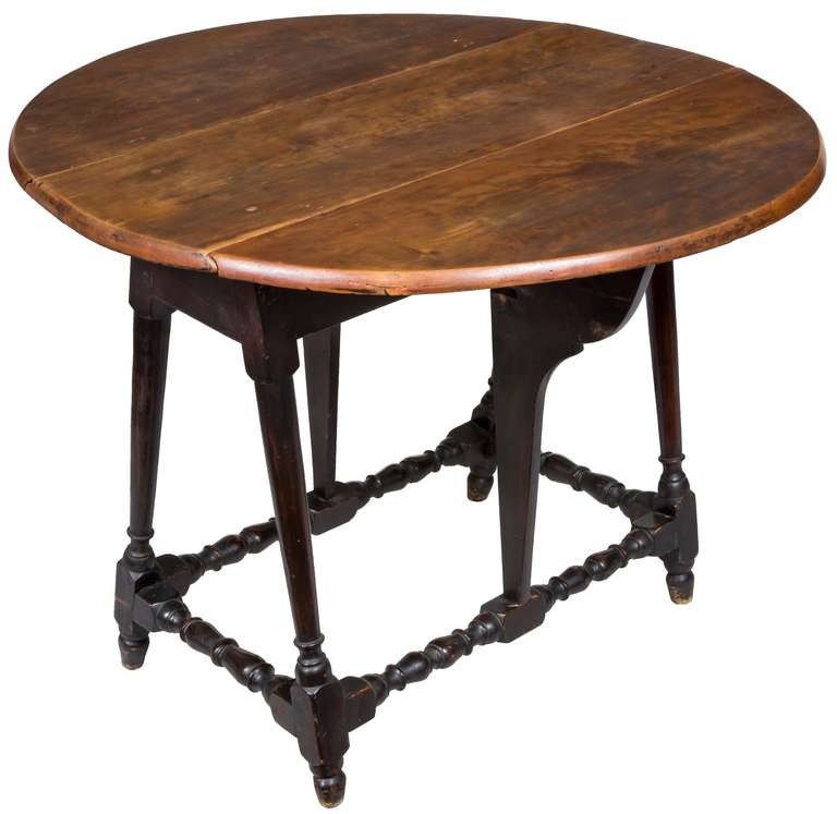 Butterfly tables have always been desirable because of their rarity and value for genuine examples.  Many of these have been faked and our example is completely original and in beautiful condition.  It is of full height, though most are reduced over